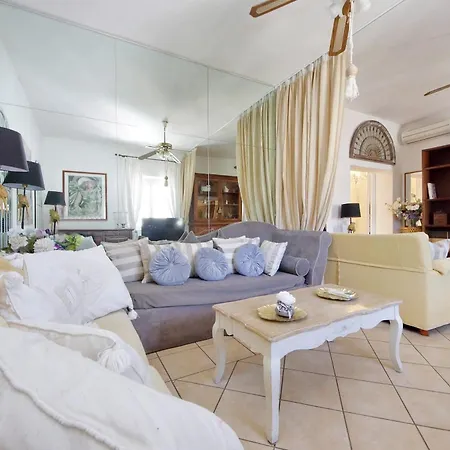 Luxury Navona By Flatinrome רומא