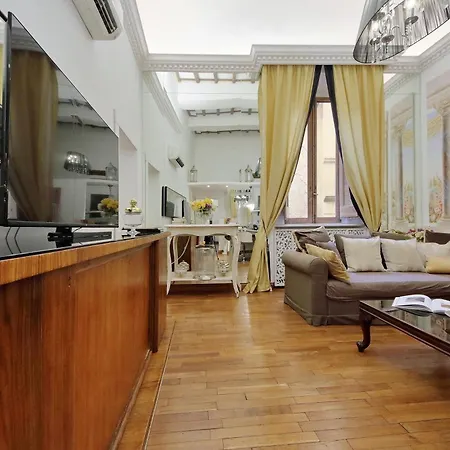 Luxury Navona By Flatinrome דירה *