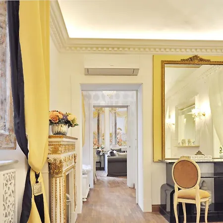 Luxury Navona By Flatinrome Apartment