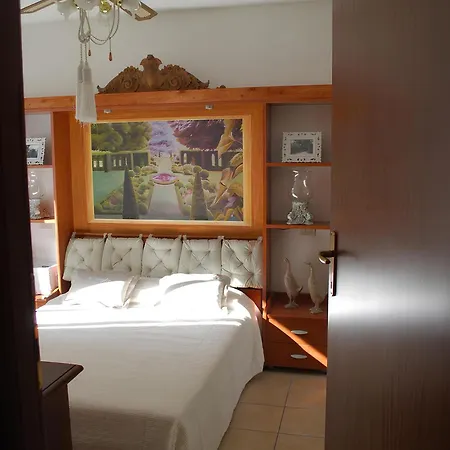 Luxury Navona By Flatinrome Apartment